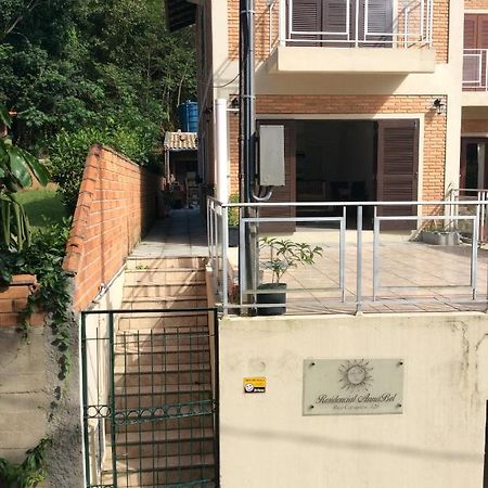 בומבינאס Residencial Annabel Apto 03 מראה חיצוני תמונה